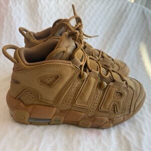 “SIZE 5Y” Nike Air More Uptempo Flax